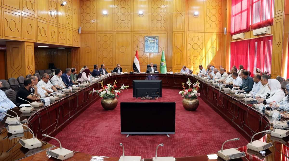 اللواء أكرم جلال محافظ الإسماعيلية، فيتو