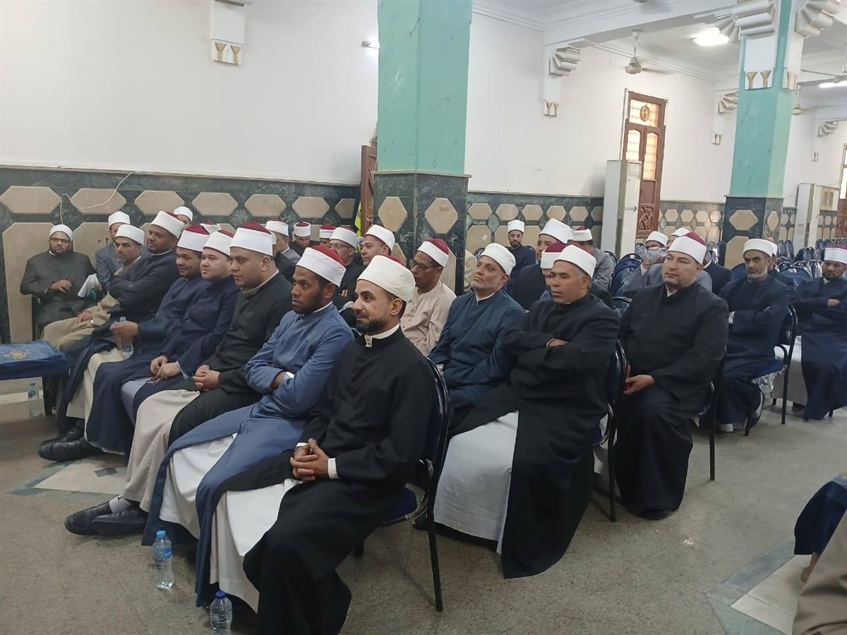 <strong>دورة تدريبية لائمة مساجد الأوقاف ببني سويف</strong>