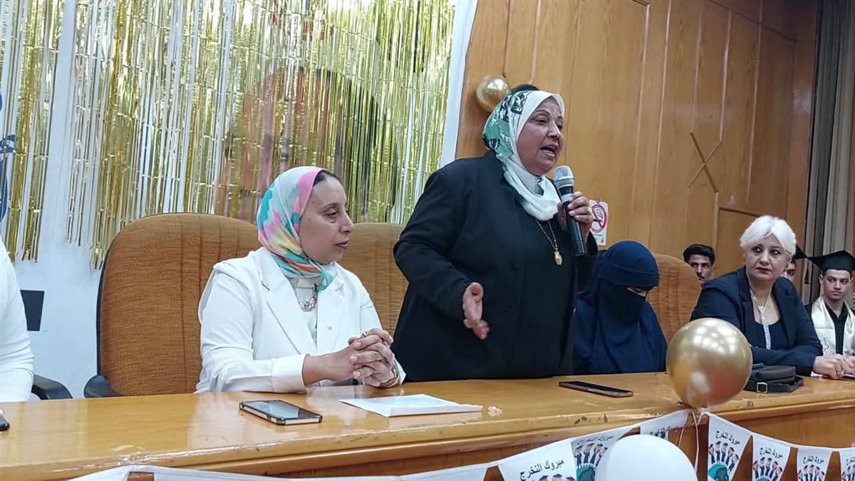 جانب من حفل التخرج، فيتو