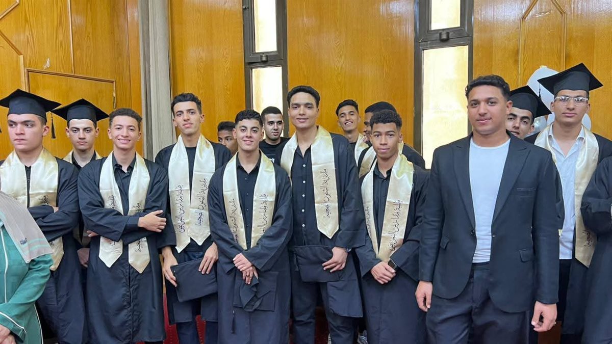 جانب من حفل التخرج، فيتو