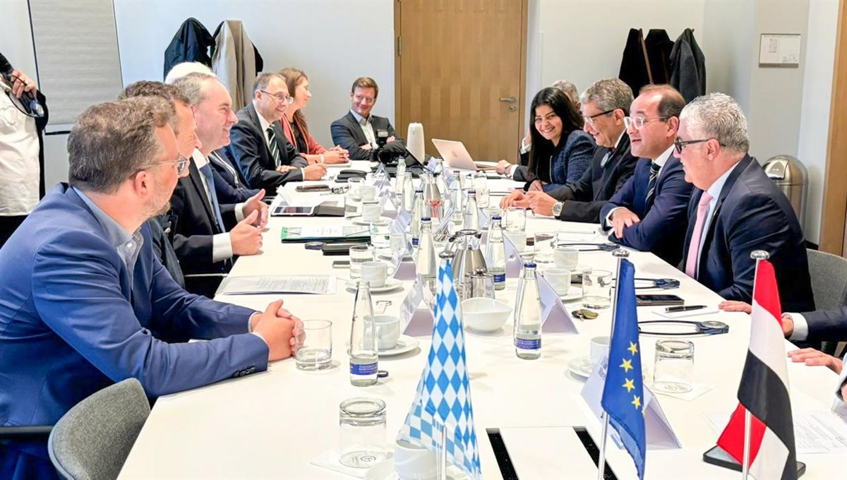 جانب من اللقاء، فيتو