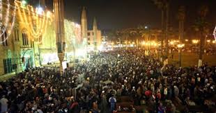 تزامنا مع إحياء ذكرى استقرار رأس الحسين بمصر.. أزهريون يذهبون لوجودها فى القاهرة وثابت بالمصادر التاريخية.. وعباس العقاد يرصد 6 محطات لها ويؤكد: أيا كان موضعها فهى موضع أهل للتعظيم والتشريف -