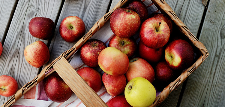 التفاح الاحمر لصحتك