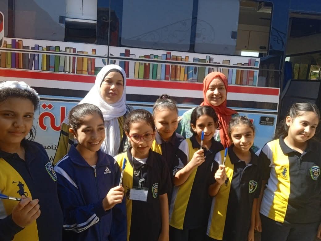 جانب من أنشطة المكتبة، فيتو