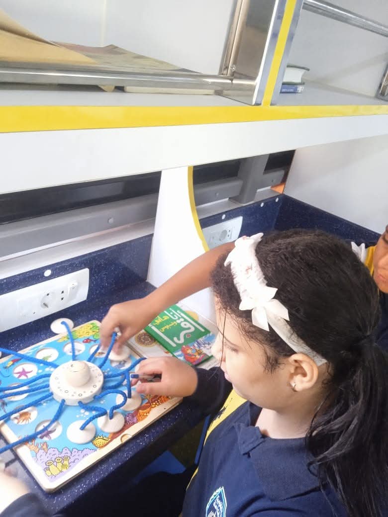 جانب من أنشطة المكتبة، فيتو