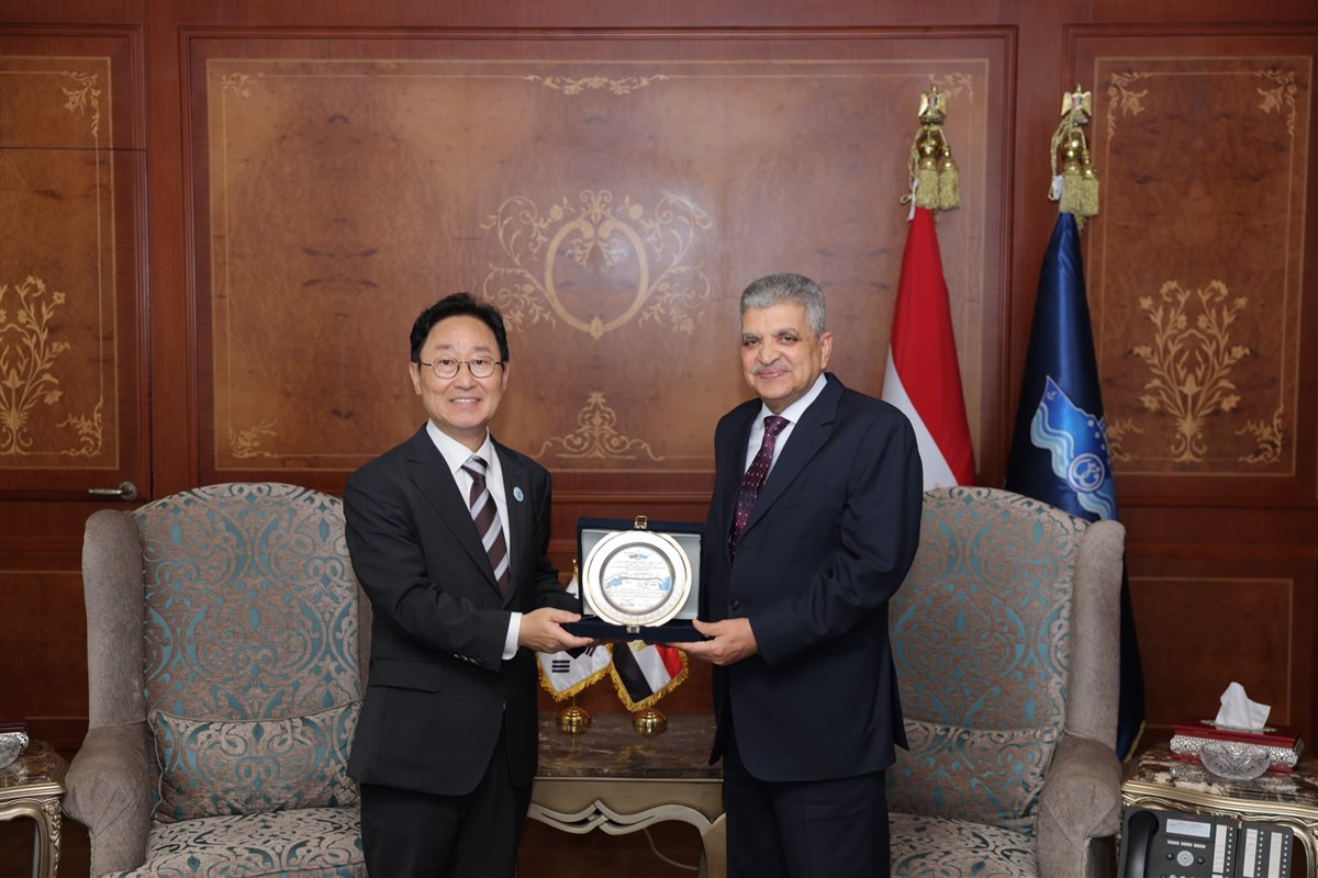 جانب من اللقاء،فيتو