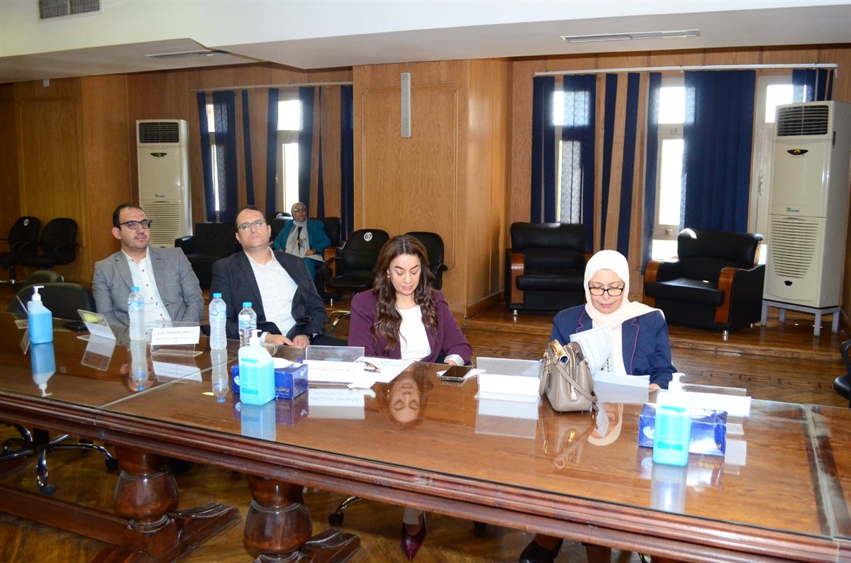 اجتماع مجلس إدارة المستشفيات