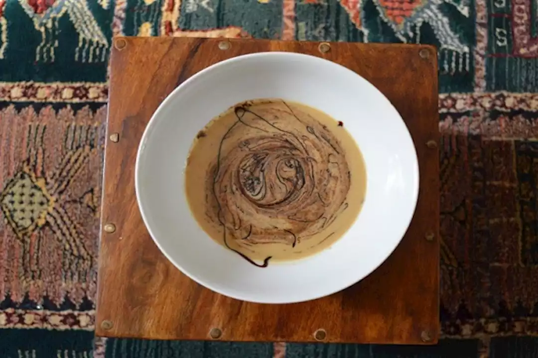 فوائد تناول العسل الأسود بالطحينة