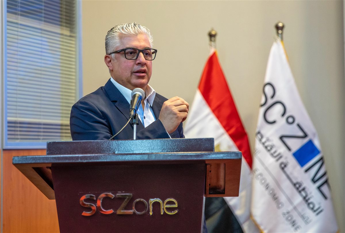 جانب من الافتتاح، فيتو