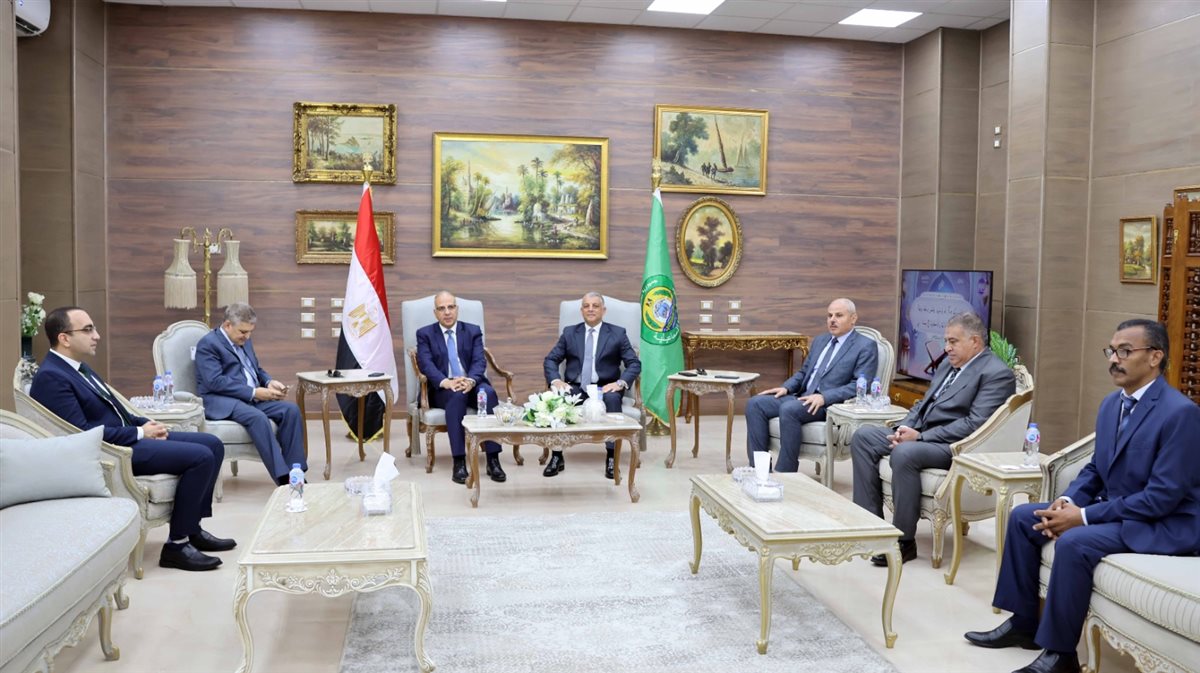 جانب من اللقاء، فيتو