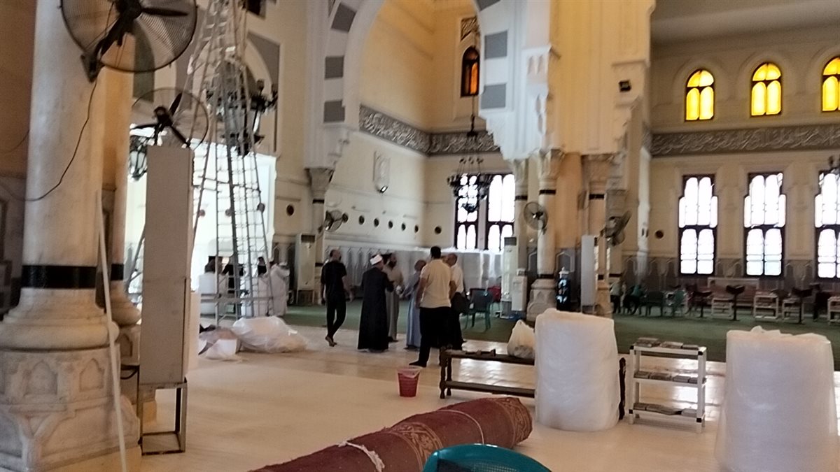 أعمال التطوير بمسجد أبو بكر الصديق، فيتو