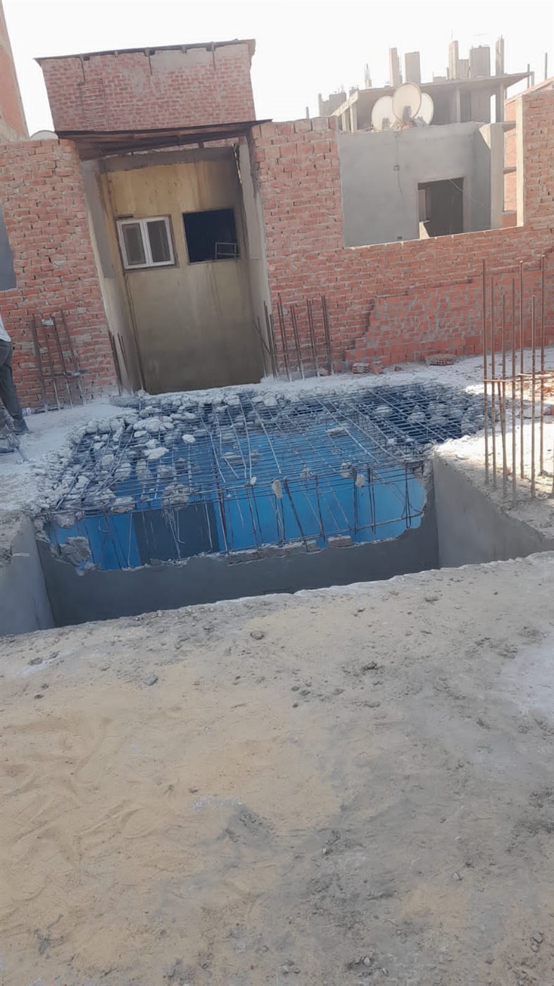 محافظ الإسماعيلية خلال الجولة، فيتو