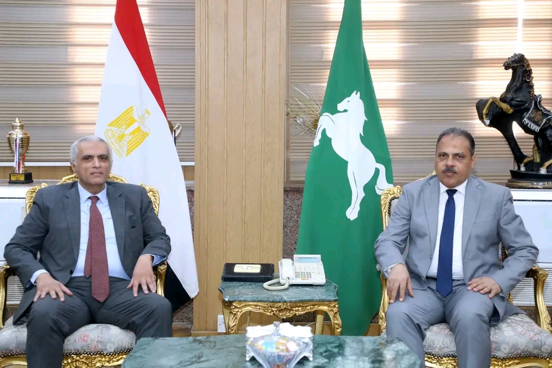 محافظ الشرقية يبحث مع «الخارجية» التوسع في إنشاء مكاتب تصديقات جديدة لخدمة المواطنين،فيتو