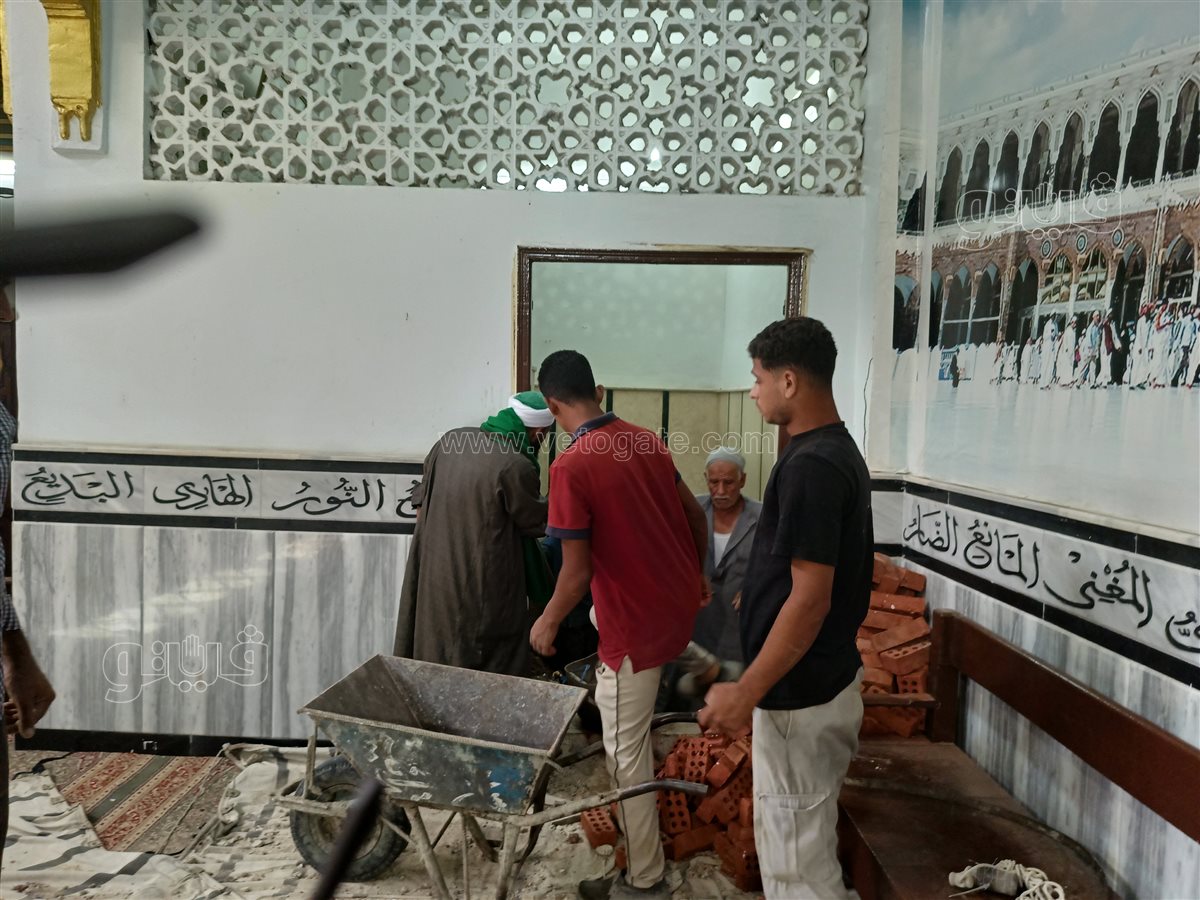 مكان دفن الشيخ احمد عمر هاشم بمسقط رأسه بالشرقية،فيتو