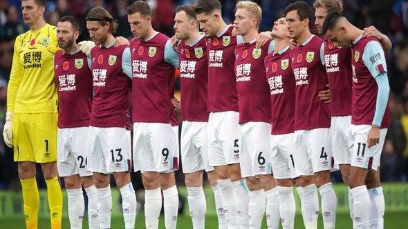 فريق بيرنلي، فيتو