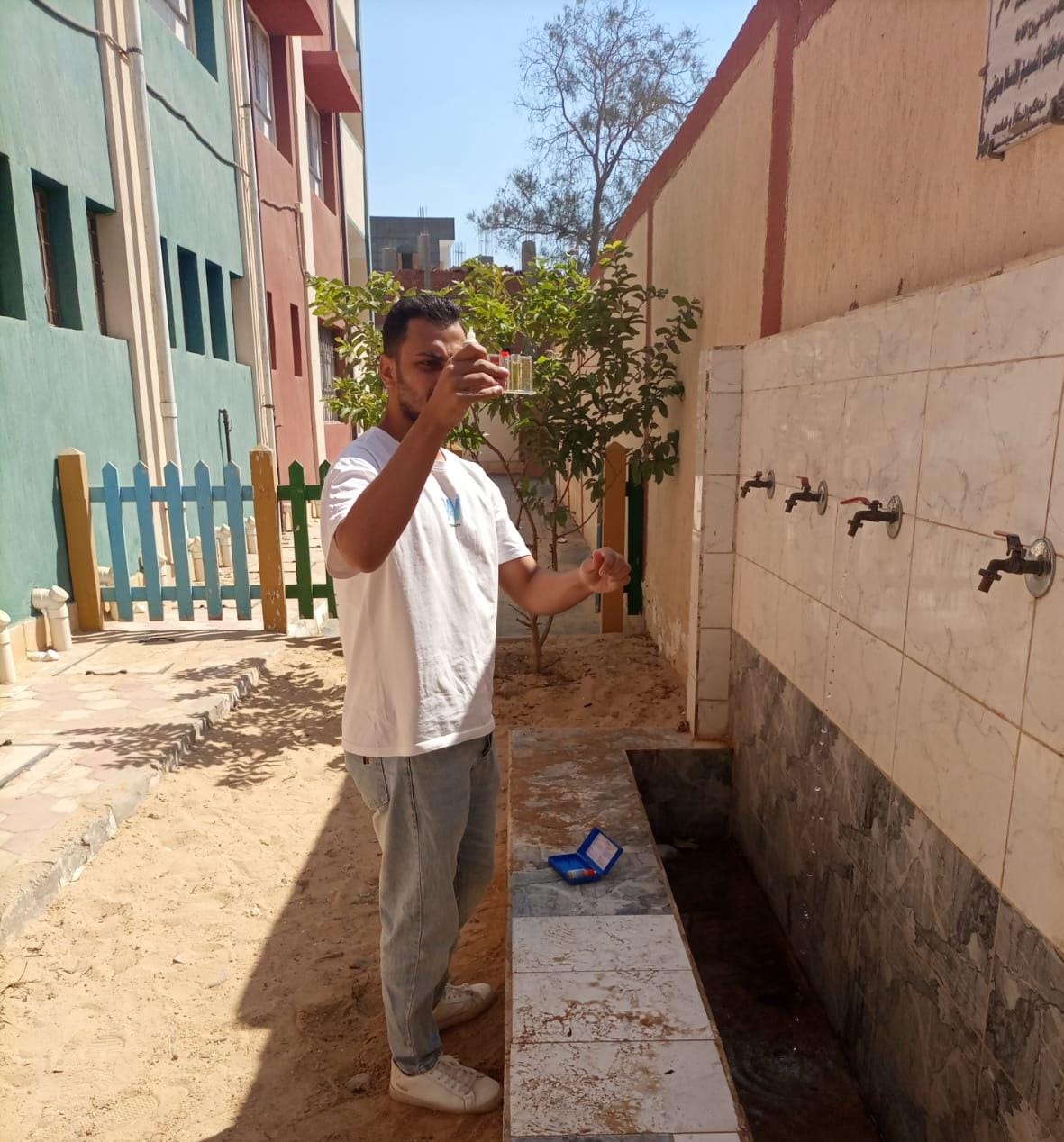 جانب من الحملة، فيتو