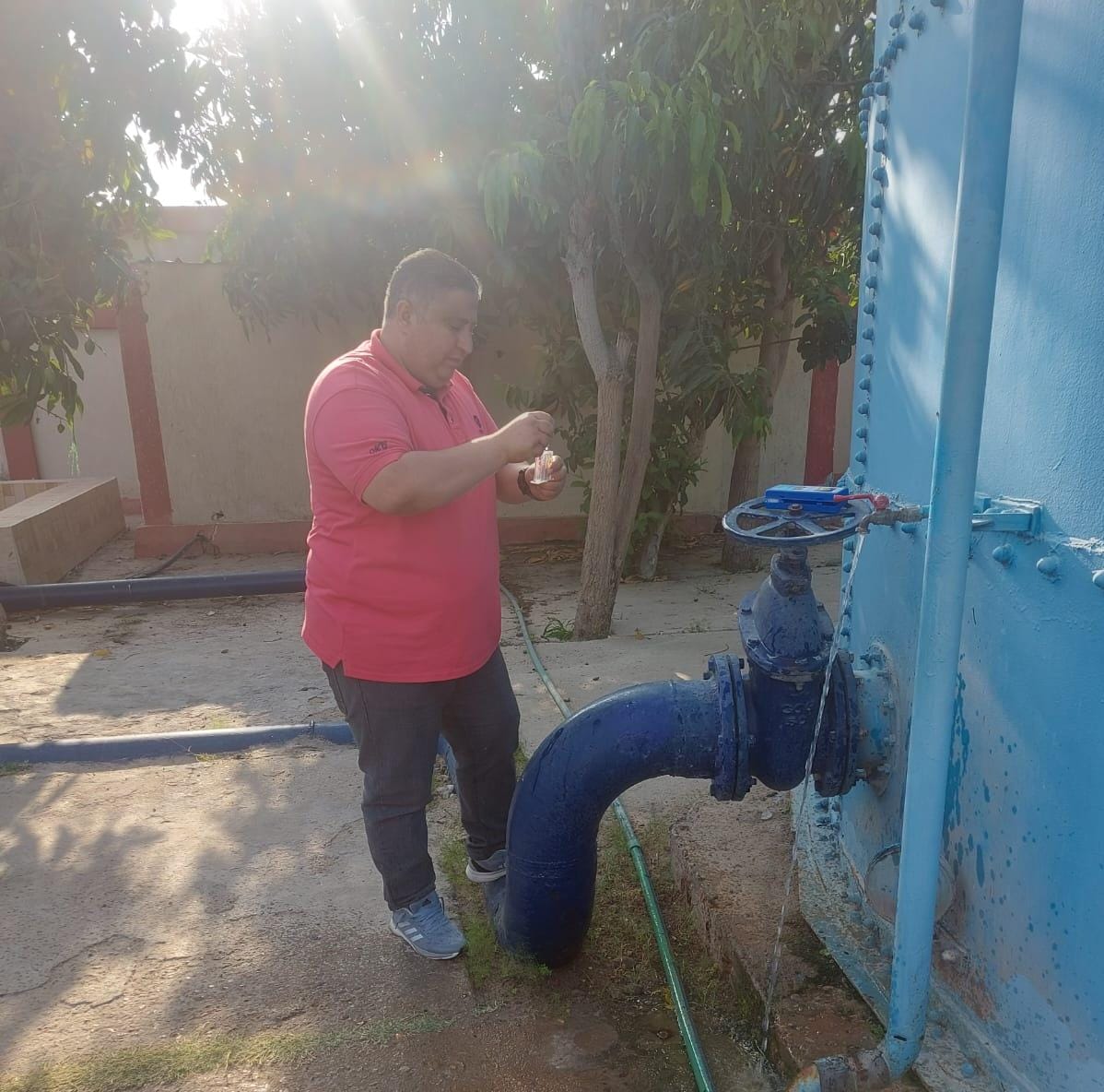 جانب من الحملة، فيتو