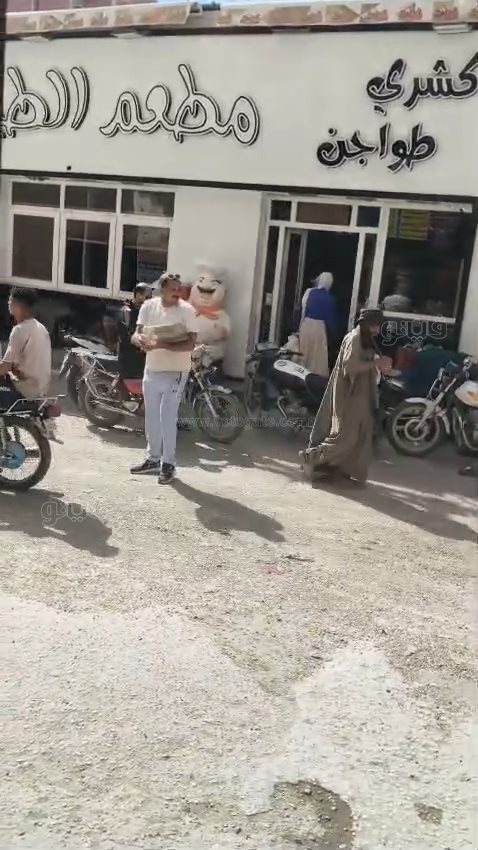 الشرقية تحتفل بسلام غزة.. “موسى الهويس” يُفجّر فرحة الشارع بتوزيع العصائر في أبوحماد،فيتو