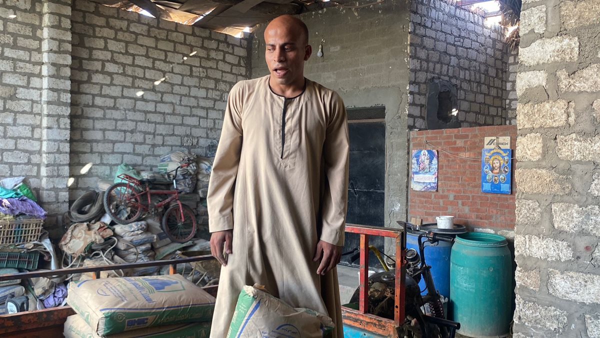 قصة كفاح أبانوب الكفيف خريج الإعلام بالمنيا، فيتو&nbsp;