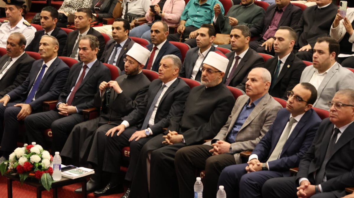 جانب من فعاليات الندوة، فيتو