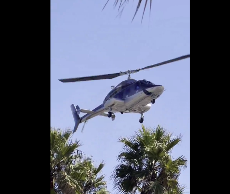 طائرة هليكوبتر تكاد تسقط على رأس رجل، فيتو