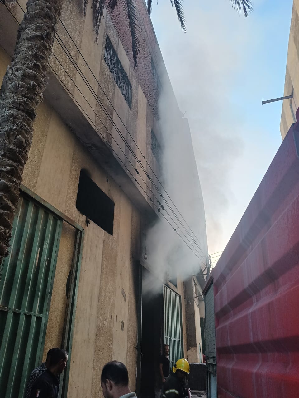 اندلاع حريق داخل أحد مصانع القطن بالقليوبية، فيتو 