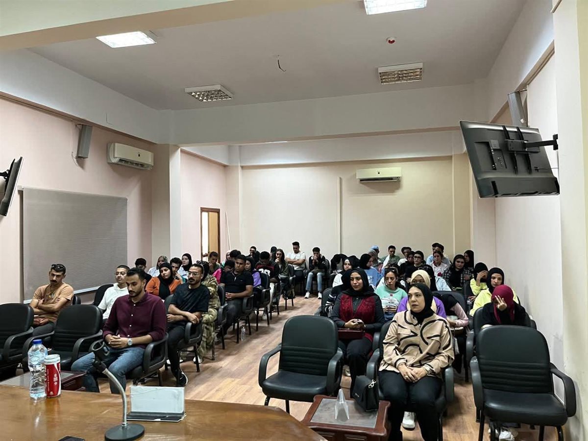 جانب من فاعليات الندوة، فيتو