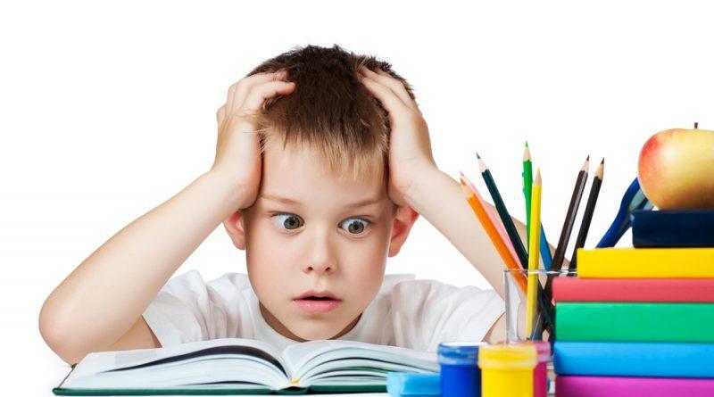 أسباب عدم تركيز الأطفال فى المذاكرة 