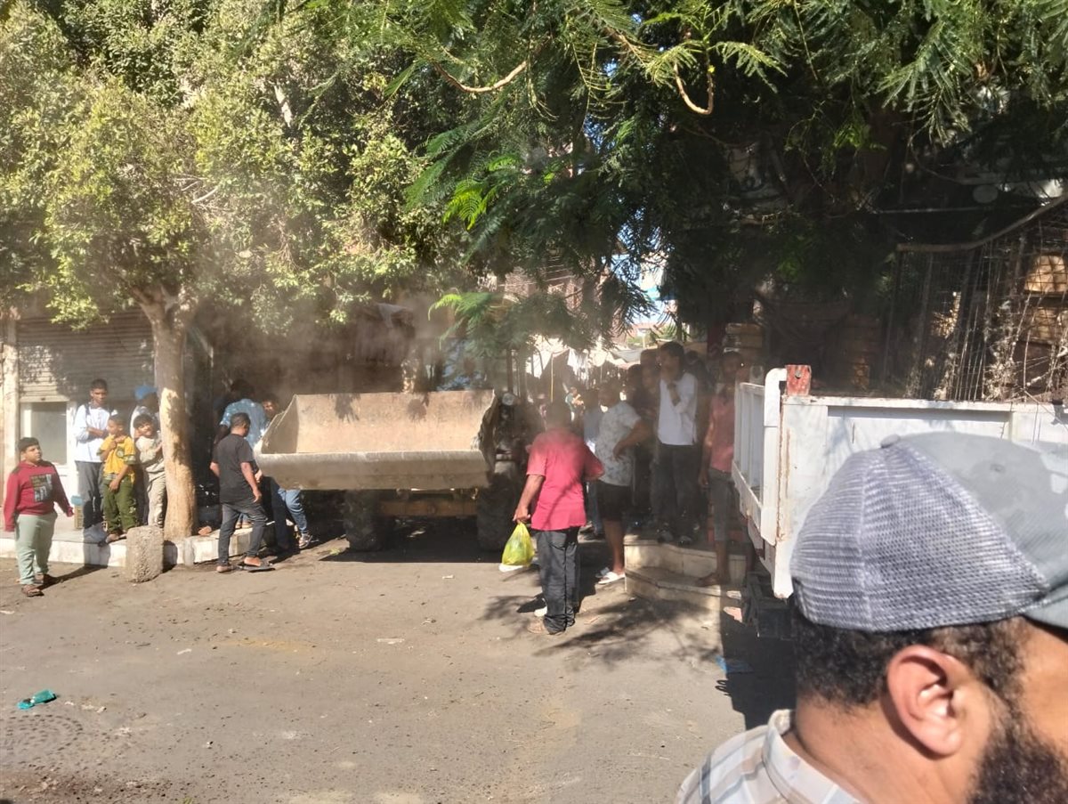 جانب من الحملة، فيتو