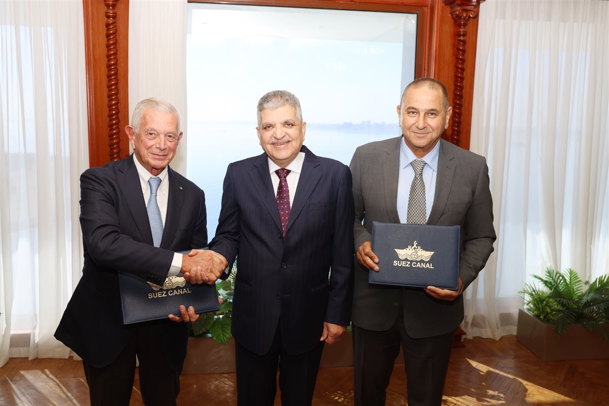 جانب من مراسم التوقيع، فيتو