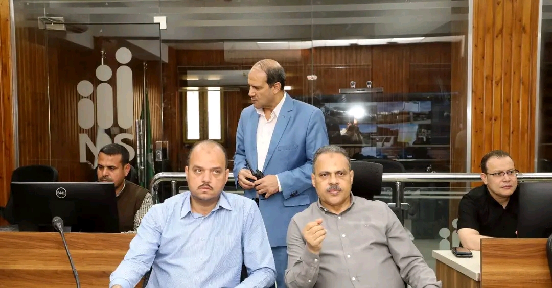 الأشموني يتابع من مركز السيطرة الموحد التزام السائقين بتعريفة الركوب الجديدة في الشرقية،فيتو