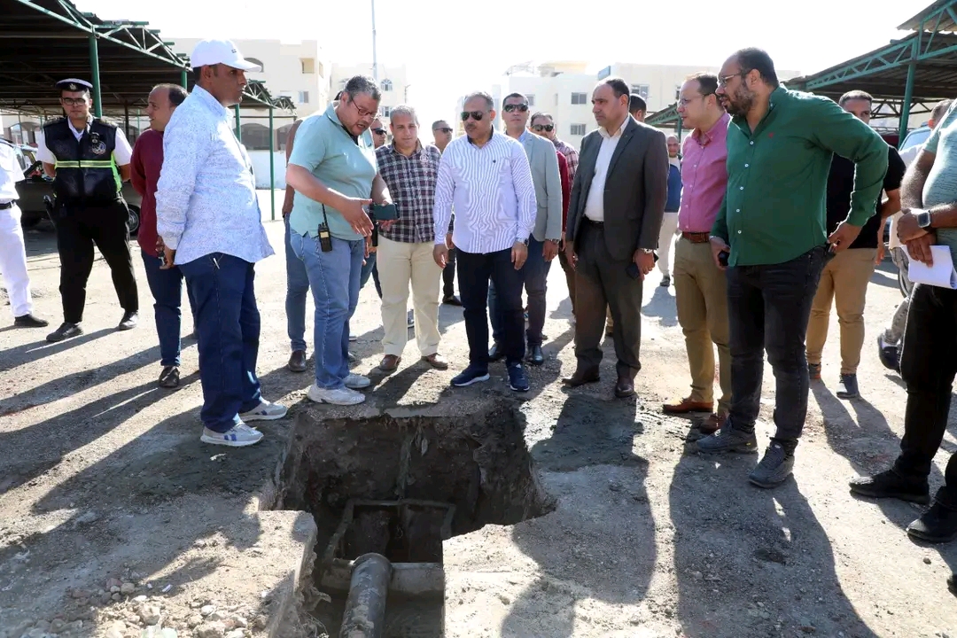 محافظ الشرقية يتفقد مواقف السيارات،فيتو