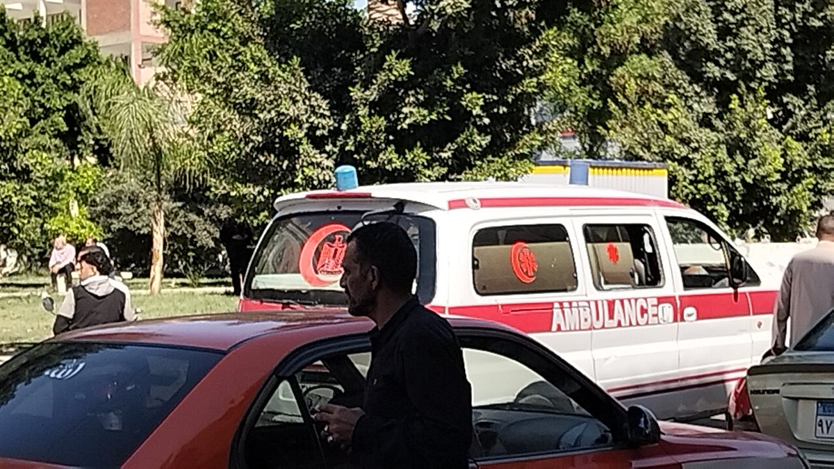 جانب من تشيع الجثمان، فيتو