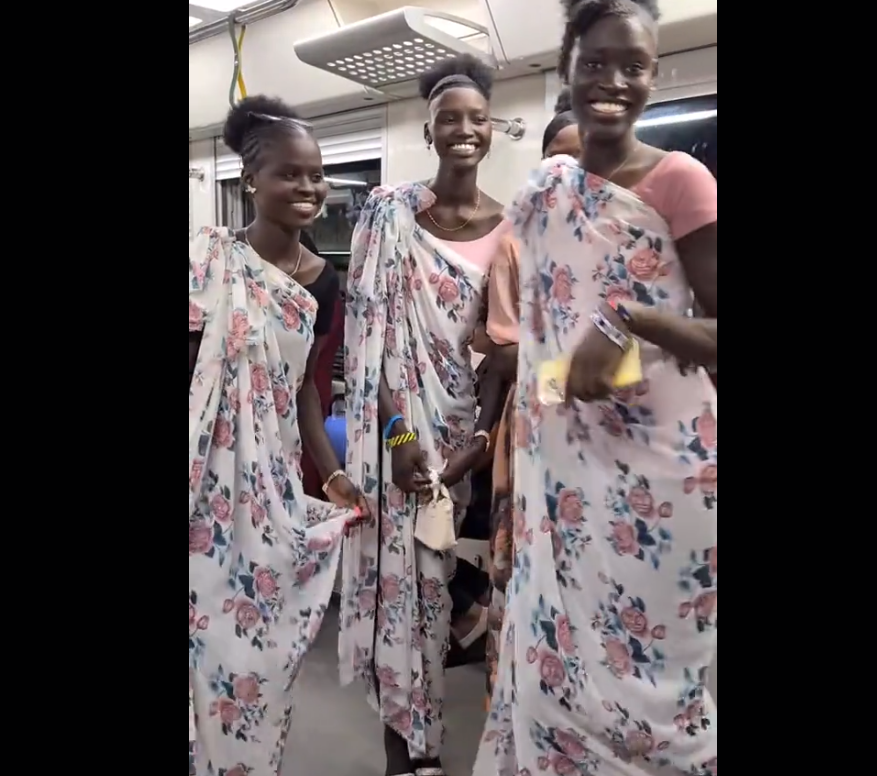 عرض أزياء داخل المترو يثير الاستياء، فيتو