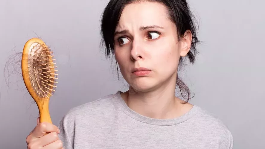 علاج تساقط الشعر