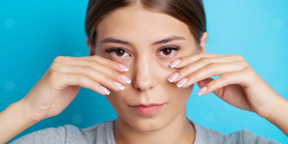 الانتفاخات حول العين 