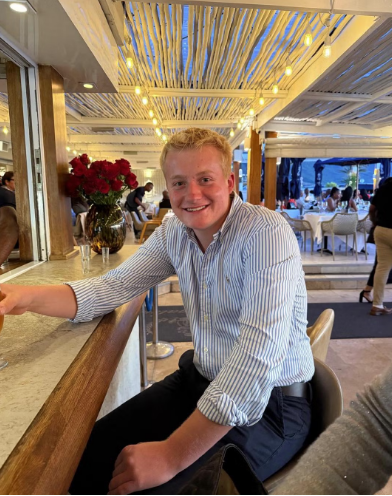 هيرلي بيرس، فيتو