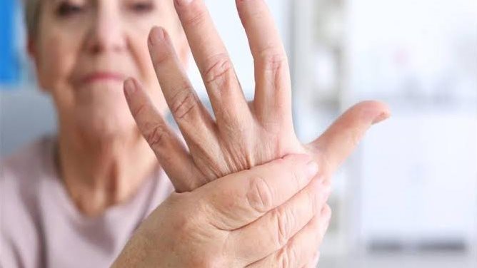 آلام المفاصل