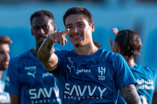 نوني، الهلال 