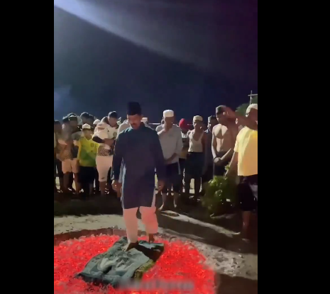 الصلاة فوق جمر النار، فيتو