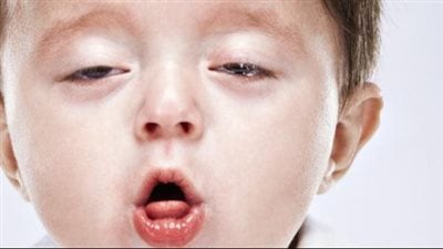 أسباب الكحة الليلية عند الأطفال