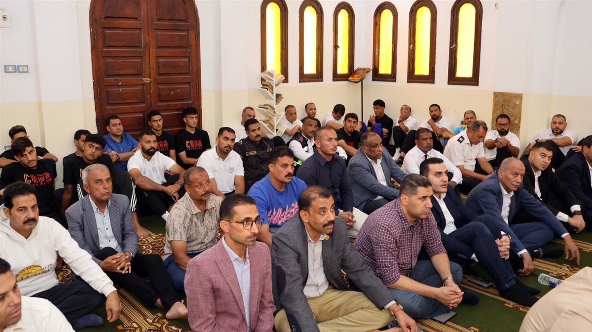 جانب من صلاة الجمعة، فيتو