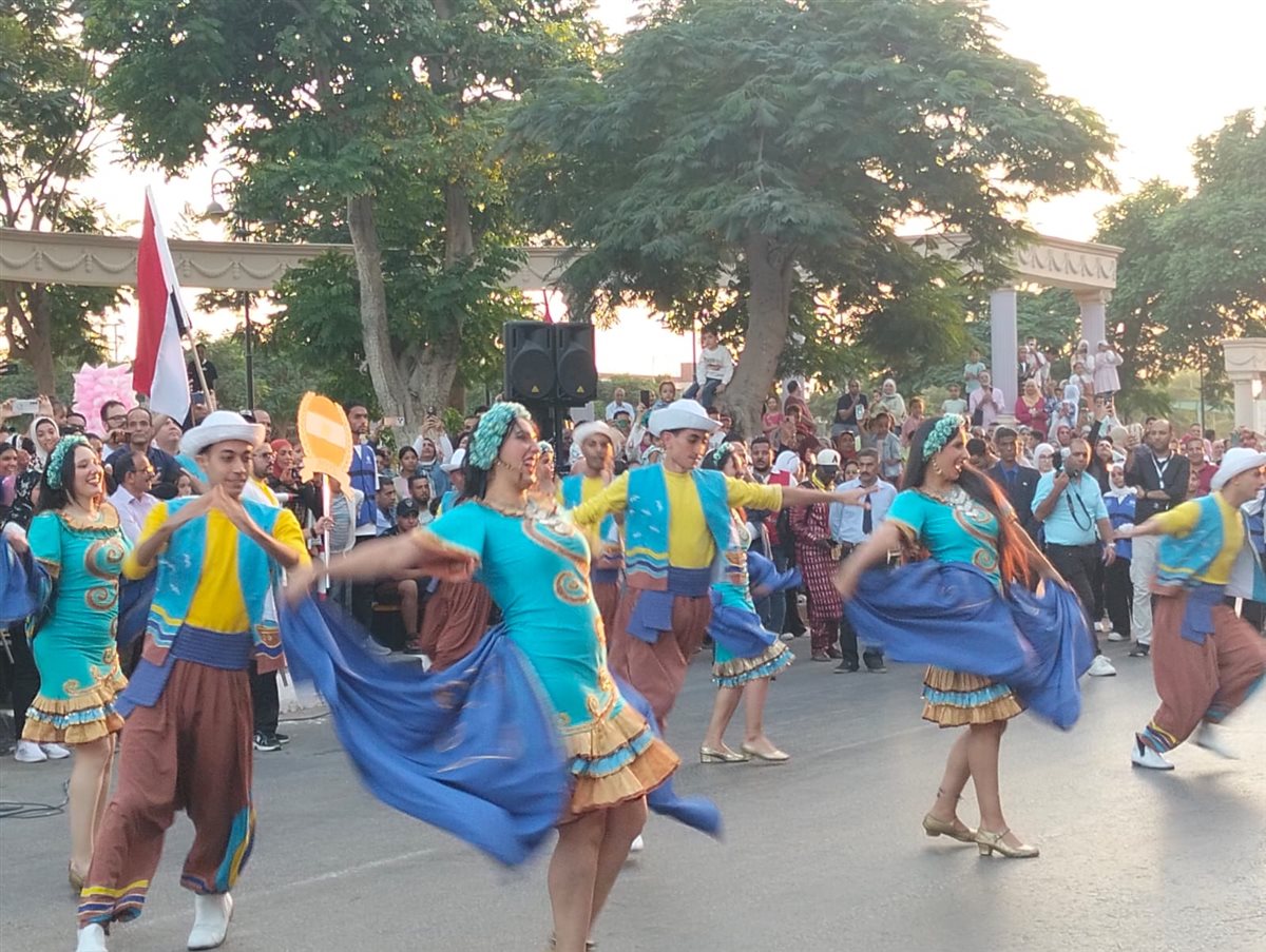 ديفلية مهرجان الفنون الشعبية بالإسماعيلية، فيتو