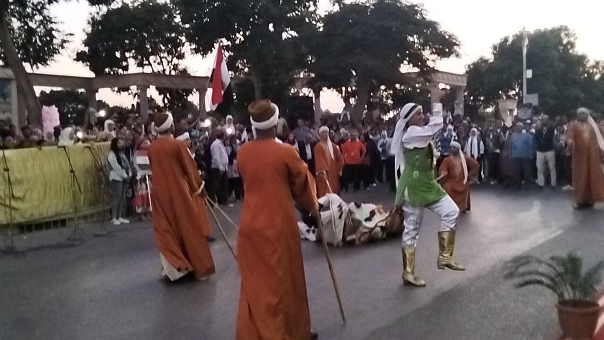 ديفلية مهرجان الفنون الشعبية بالإسماعيلية، فيتو