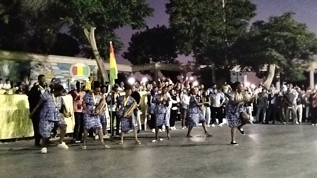 ديفلية مهرجان الفنون الشعبية بالإسماعيلية، فيتو