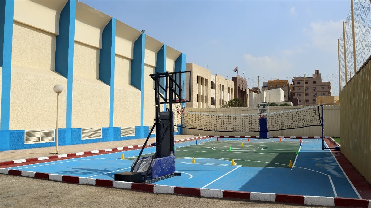 جانب من الافتتاح،فيتو