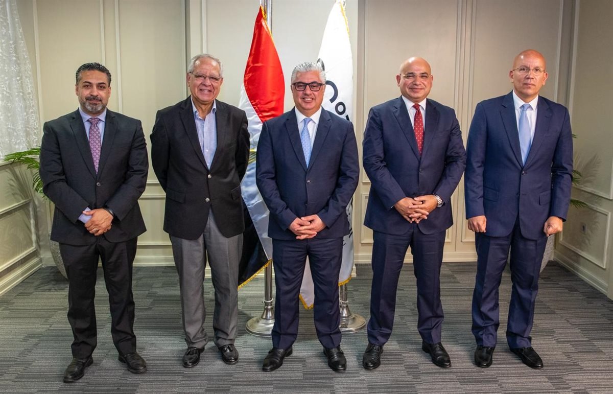 جانب من مراسم التوقيع، فيتو