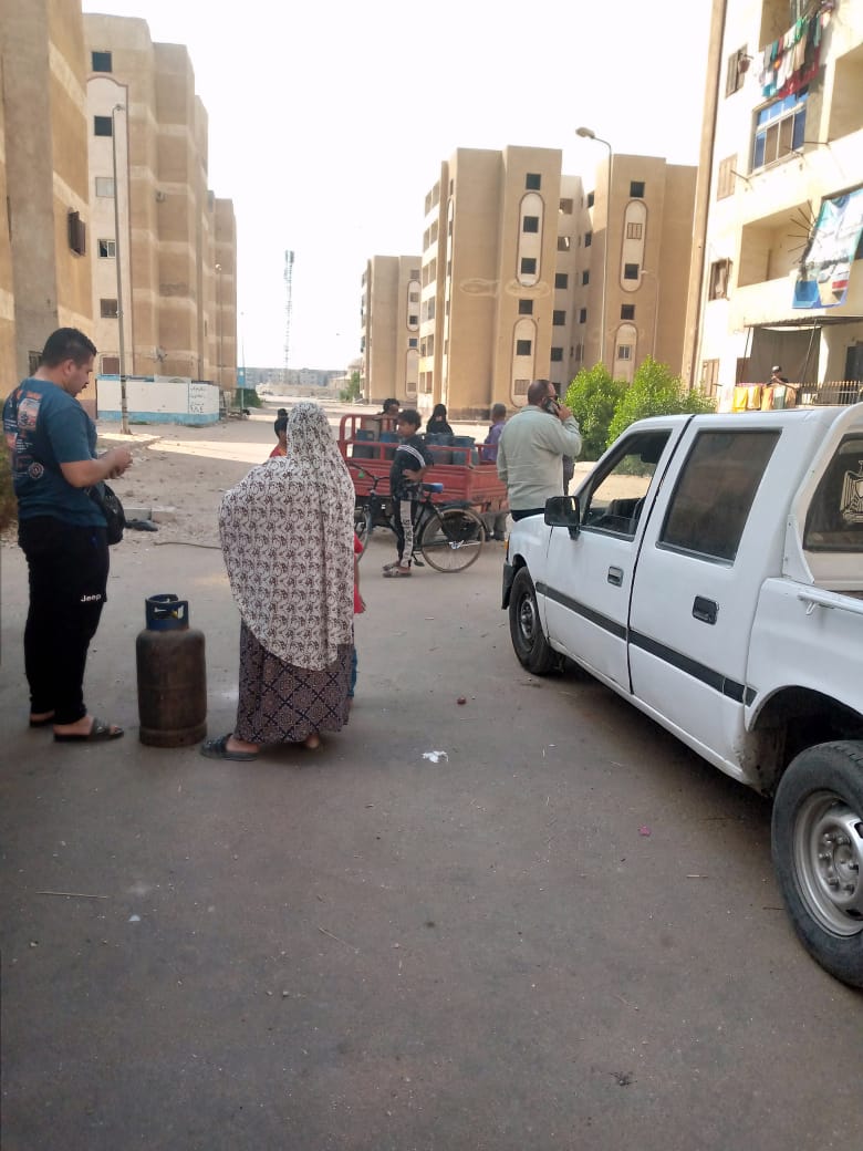 جانب من توزيع الاسطوانات،فيتو