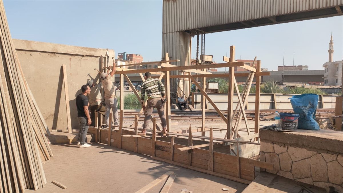 غلق فتحة غير شرعية للمرور ببنها، فيتو