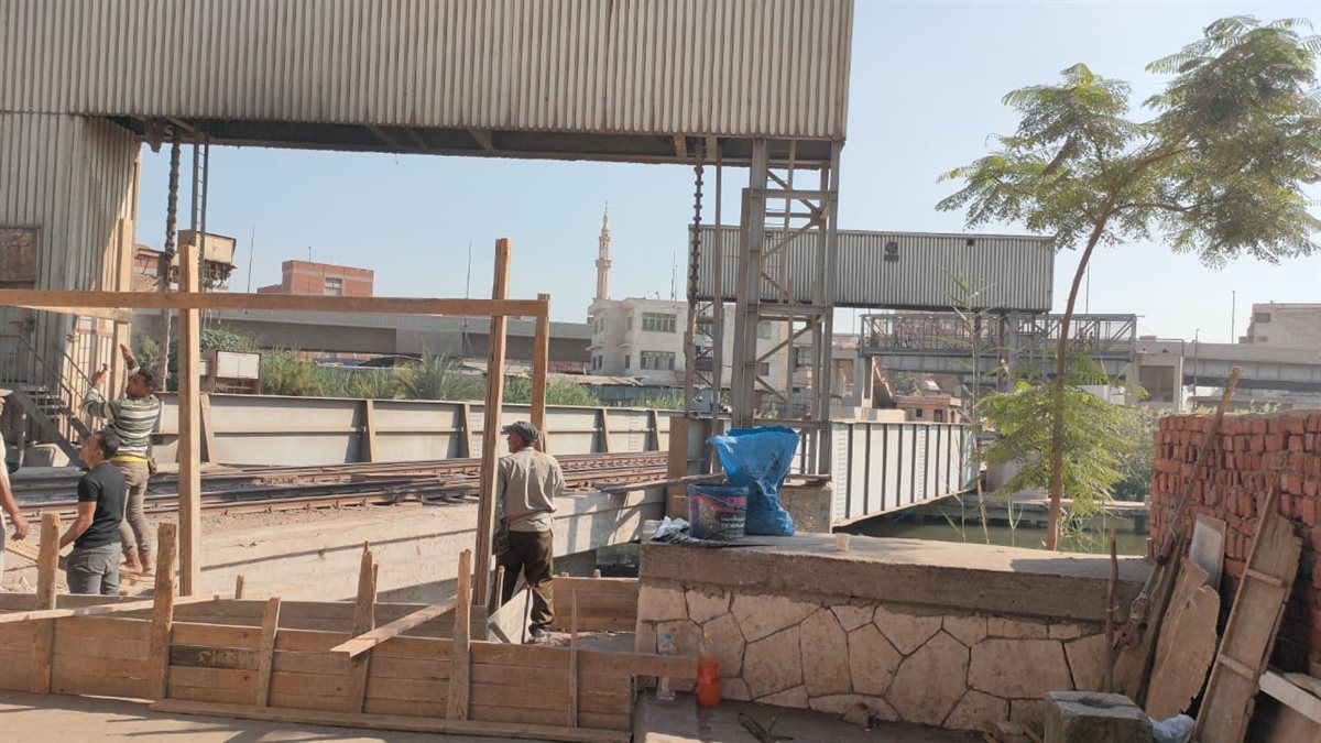 غلق فتحة غير شرعية للمرور ببنها، فيتو